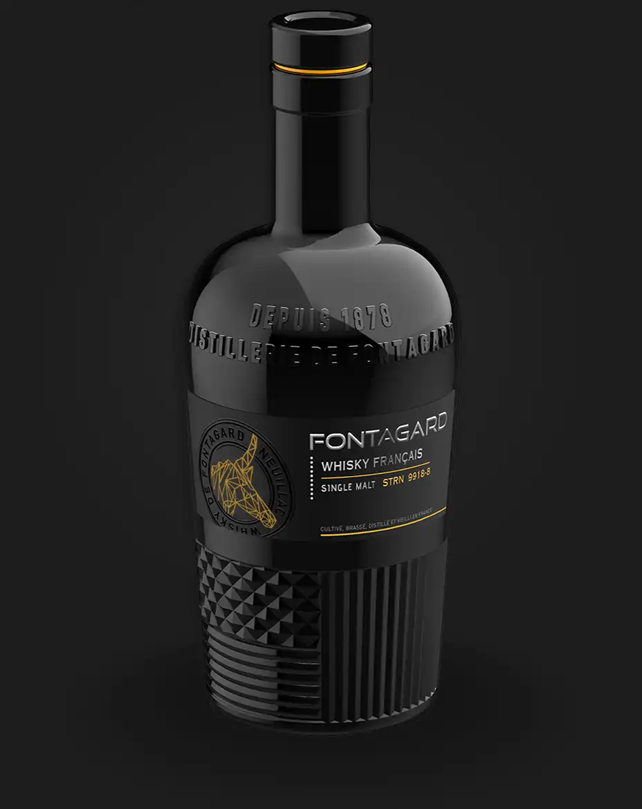 Bouteille  de Whisky Single Malt STRN, Whisky français de Fontagard, cultivé, brassé, distillé et vieilli en France